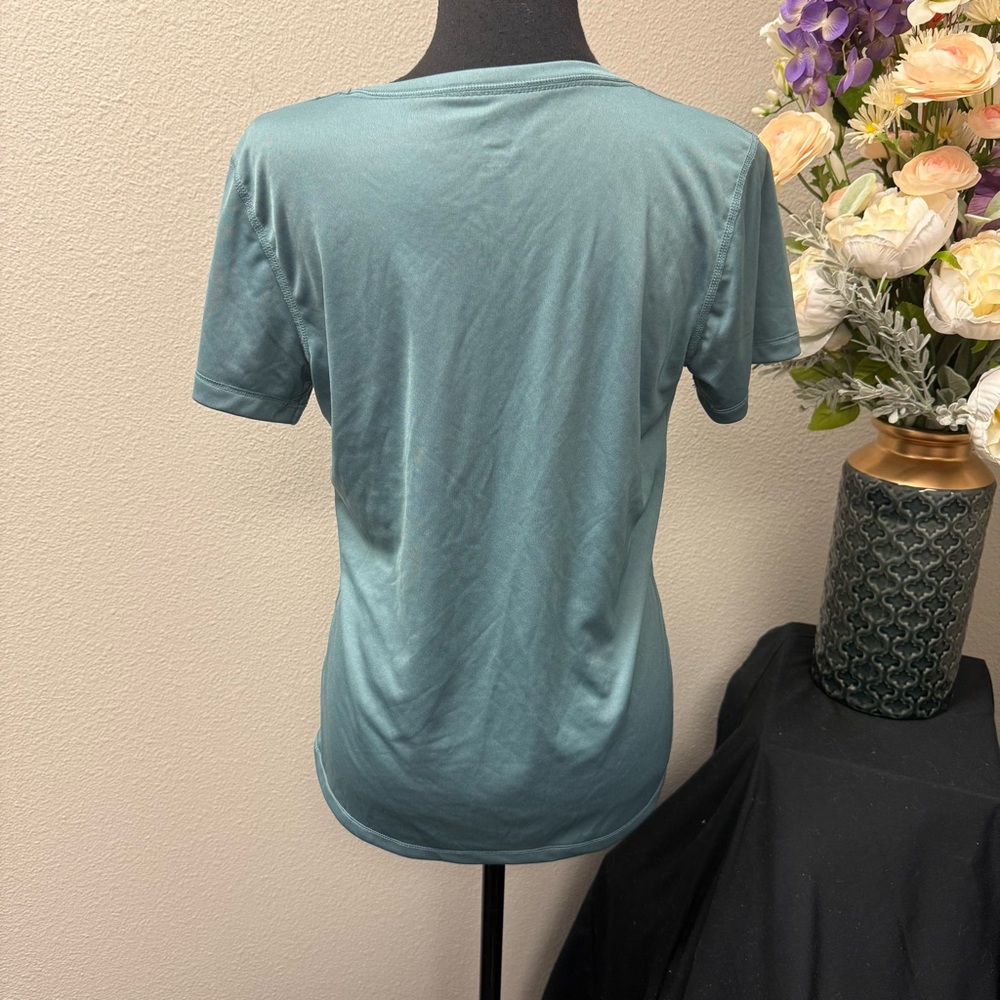 Elegant Teal V-Neck Women's Top - Picture 3 of 8
